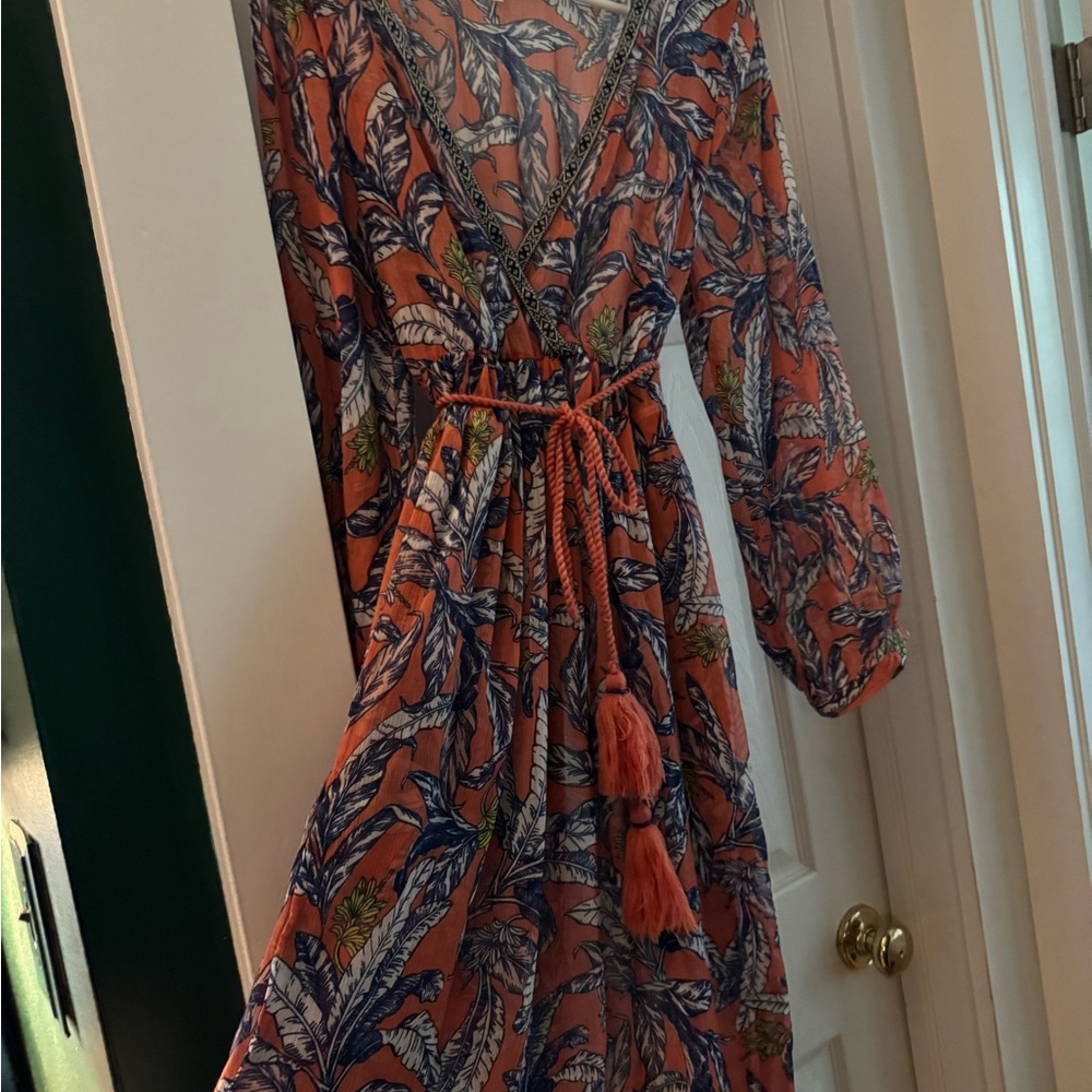 Elegant Floral V-Neck Beach Dress